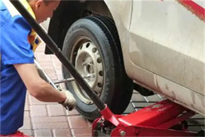 雨花台附近拖车24小时服务热线电话