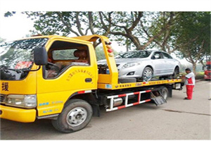 雨花台附近24小时汽车拖车服务热线