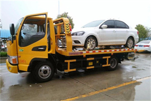 雨花台附近拖车救援24小时服务热线